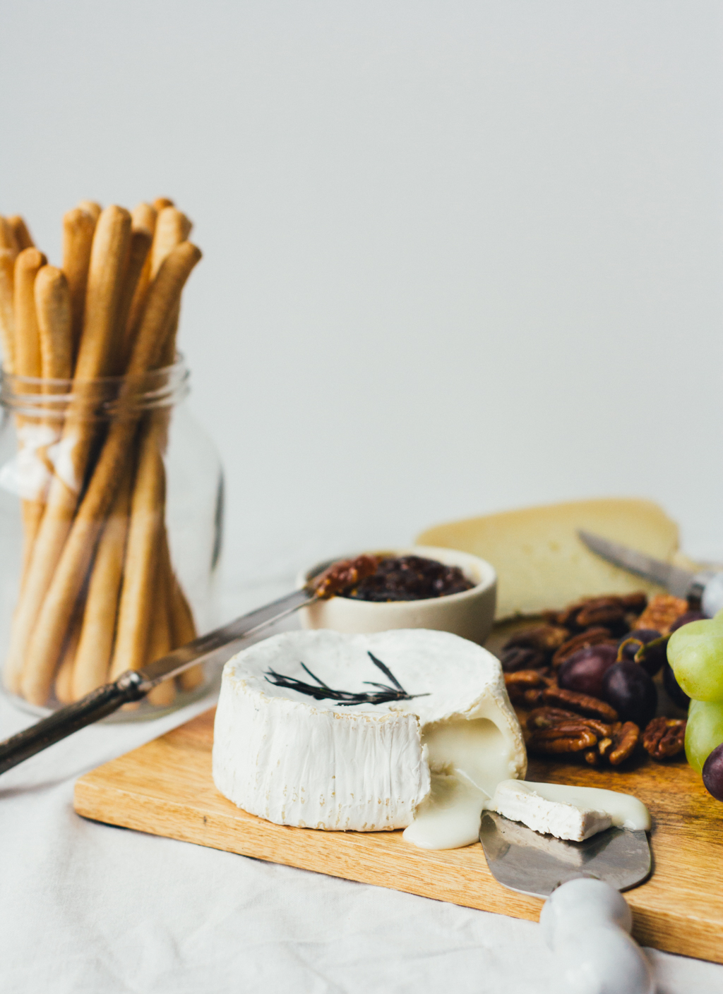 Canadian Cheese Board | White Juliette